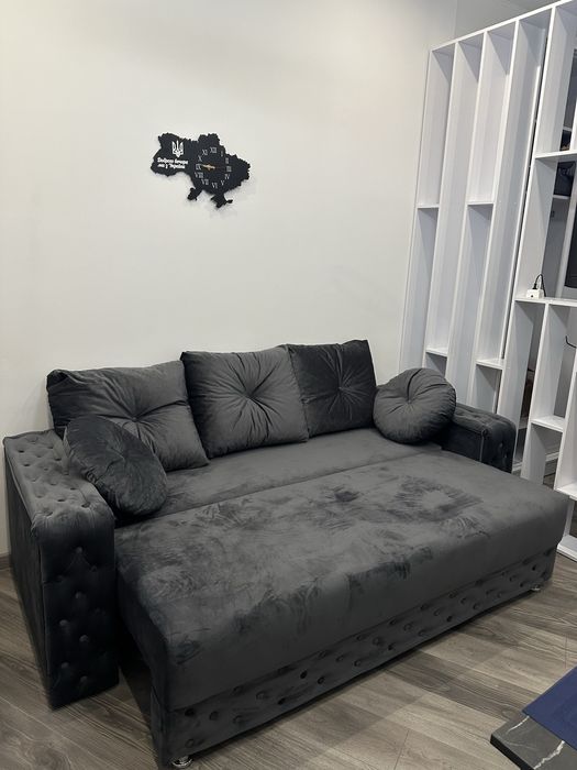 Здам подобово нову квартиру в самому центрі