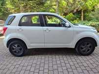 Daihatsu Terios Daihatsu Terios benzyna LPG 4x4 bez korozji Super terenówka