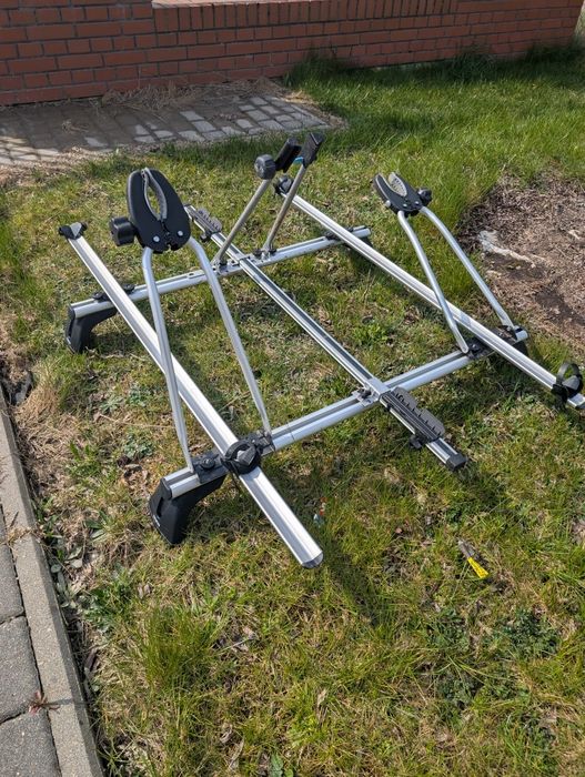 BMW 5G T jużF07 Bagażnik plus mocowania do trzech rowerów