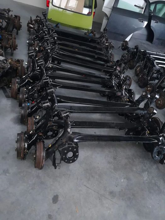 BELKA TYŁ NA BĘBNACH TOYOTA YARIS II 06-11 III 12-19