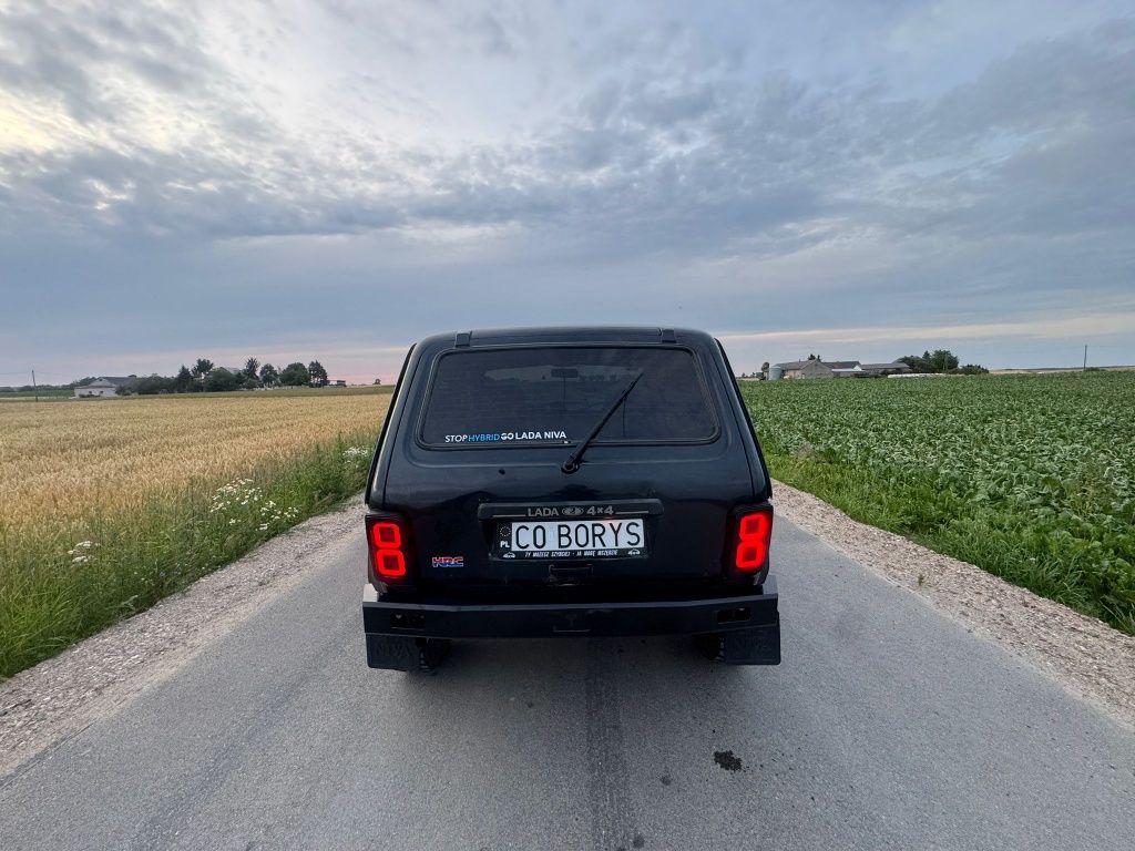 Lada Niva 4x4 1.7 (dodatki nowe)