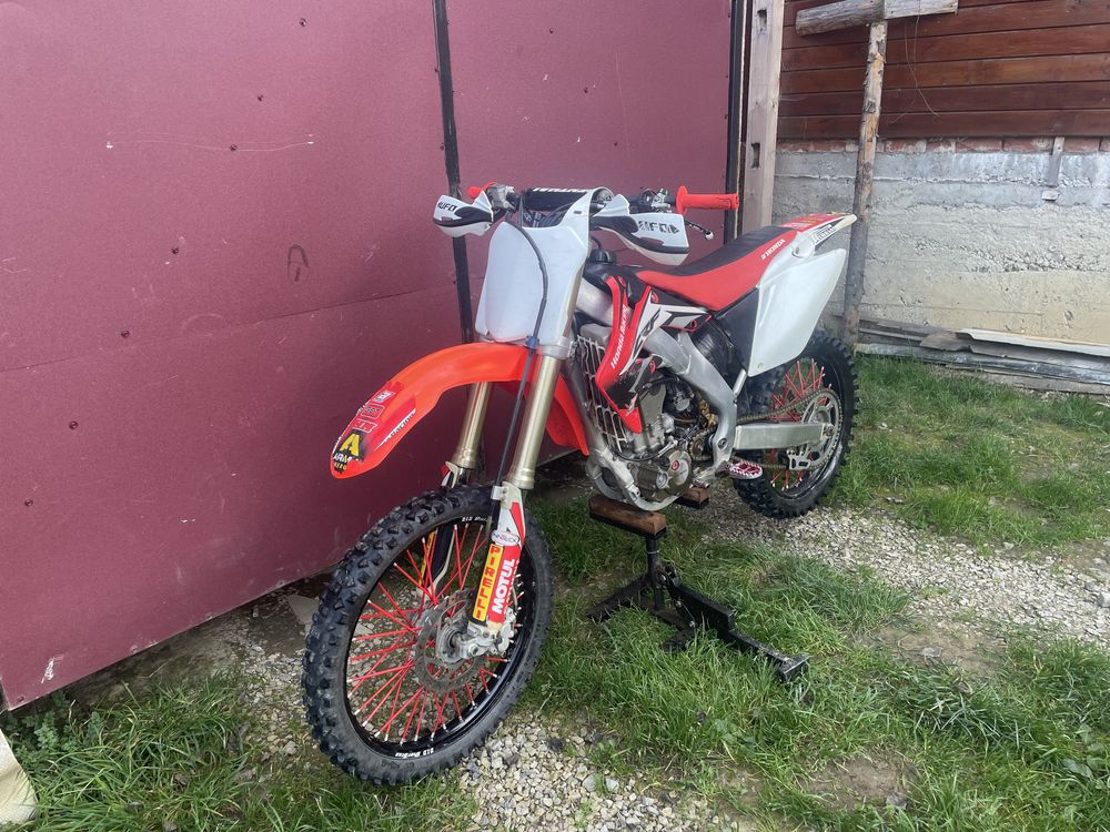 Honda CRF 250 R 2008 Хонда ЦРФ 250р Мотоцикл Кросс/Ендуро.