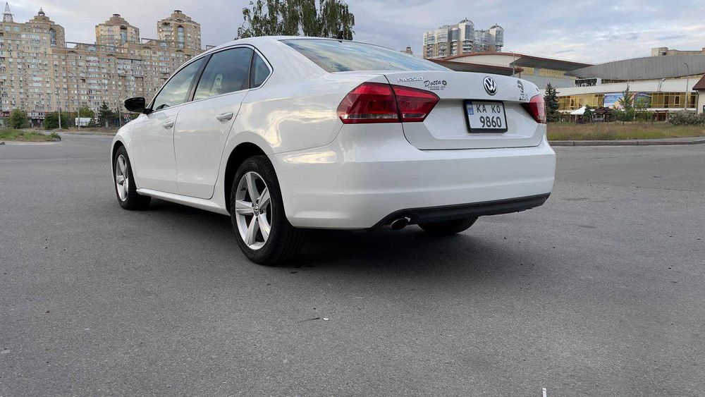 Volkswagen Passat NMS 2012. 2.5 бензин/газ