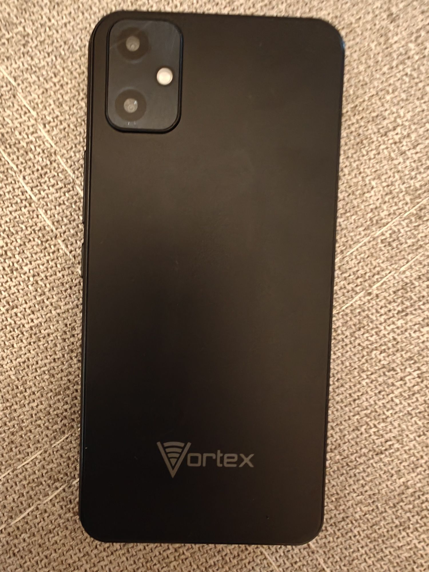 Телефон Vortex HD62, 1 сім та 3/32