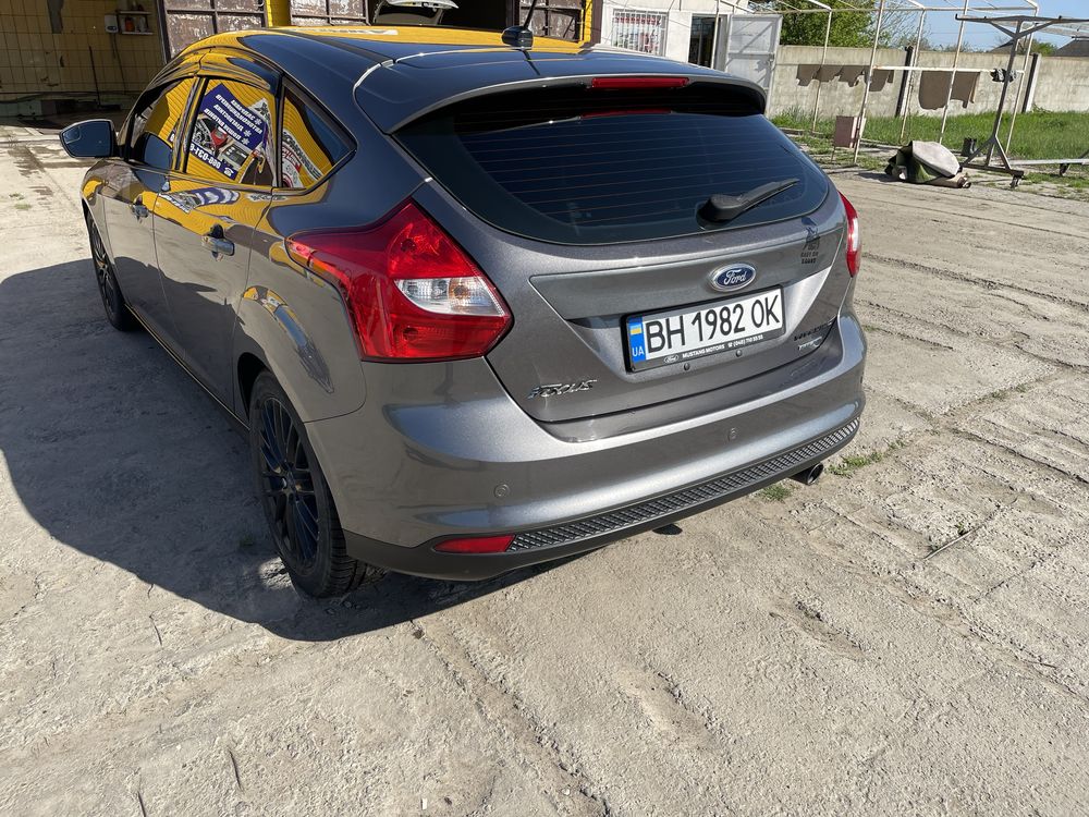 Ford focus titanium