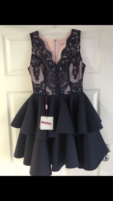 Sukienka 38 M koronka falbany elegancka wyjściowa na wesele