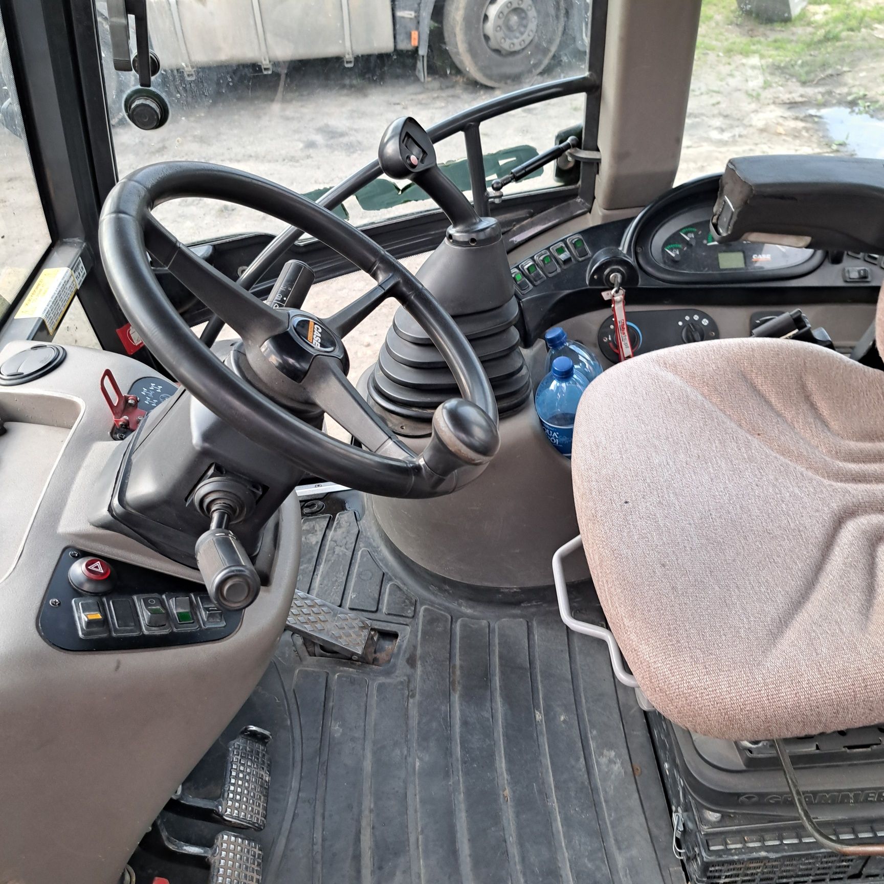Koparko ładowarka CASE 695ST tylko 5200mth