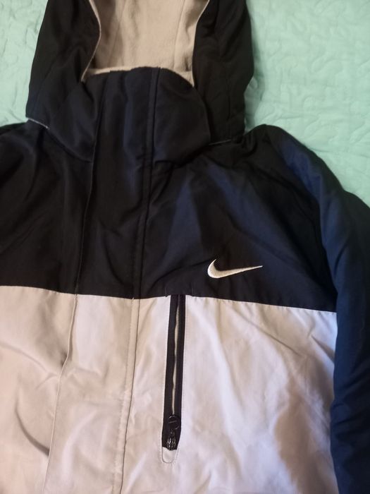 Двостороння куртка Nike для хлопчика