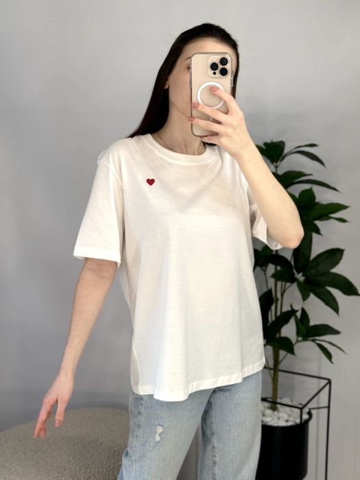 Футболка з сердечком