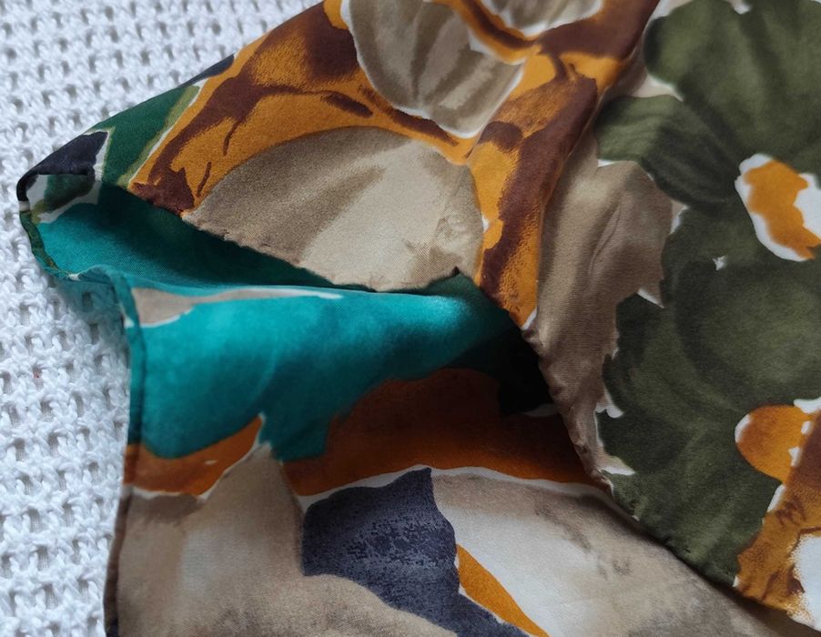 100% Jedwab szmaragd khaki camel musztarda apaszka chustka jedwabna