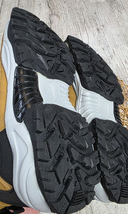 Zimowe ocieplane musztardowe buty męskie rozmiar 41 wkładka 27cm