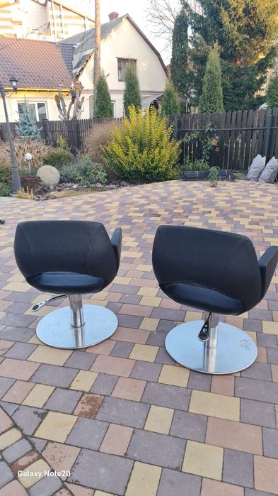 Кресла парикмахерские