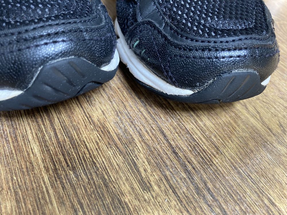 PUMA Buty Xenon Wn's rozm. 38 Czarny