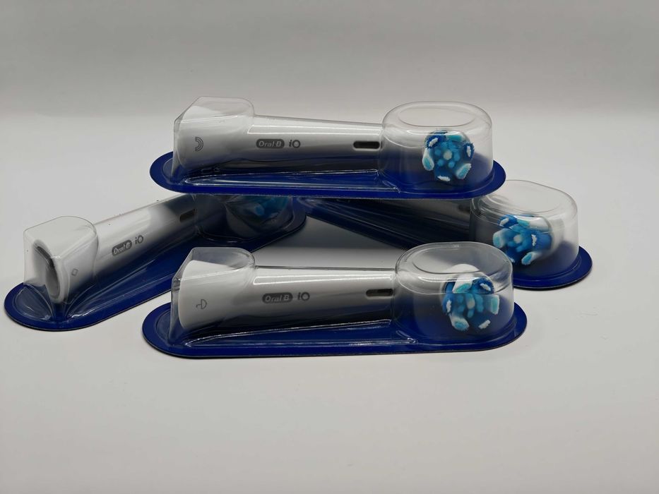 Oral-B Oral B iO ULTIMATE CLEAN końcówki oryginalne białe