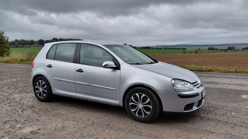 Volkswagen  Golf V 1.9 TDI