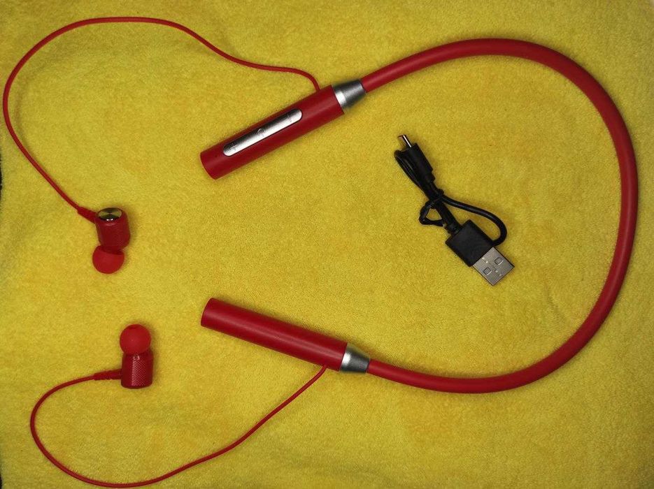 NEW Спортивні Bluetooth навушники, быльше 5 годин тримає заряд