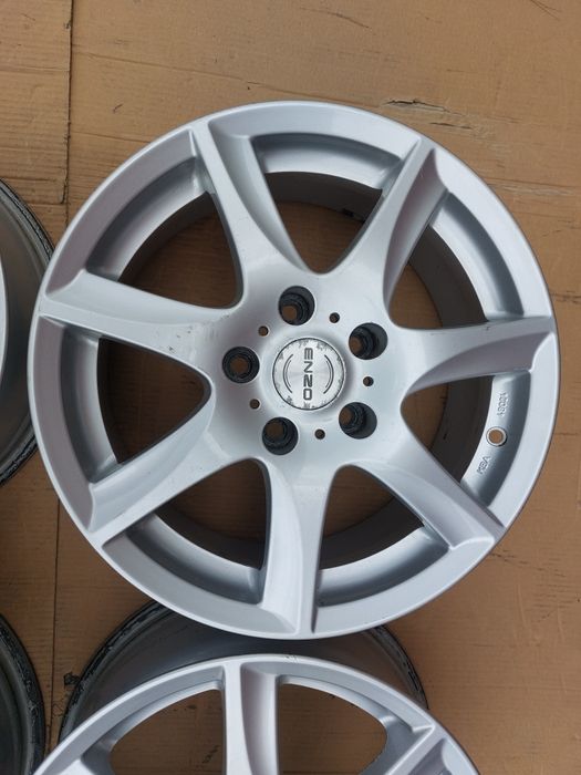 Диски R16 5x114.3 7Jx16H2 ET40 Renault Nissan Toyota