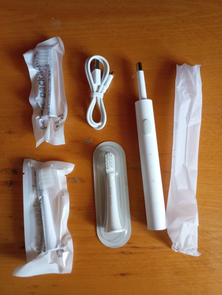 Электрическая зубная щетка Xiaomi Mijia Sonic Electric Toothbrush T100