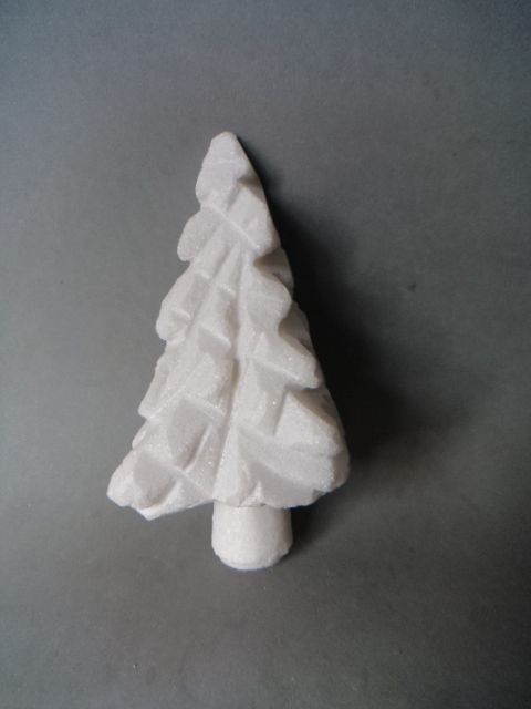 Árvore de Natal esculpida em pedra Altura - 18cm