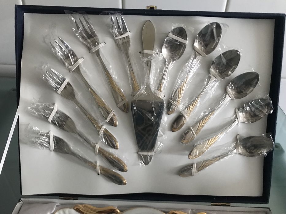 Conjunto de porcelana novo