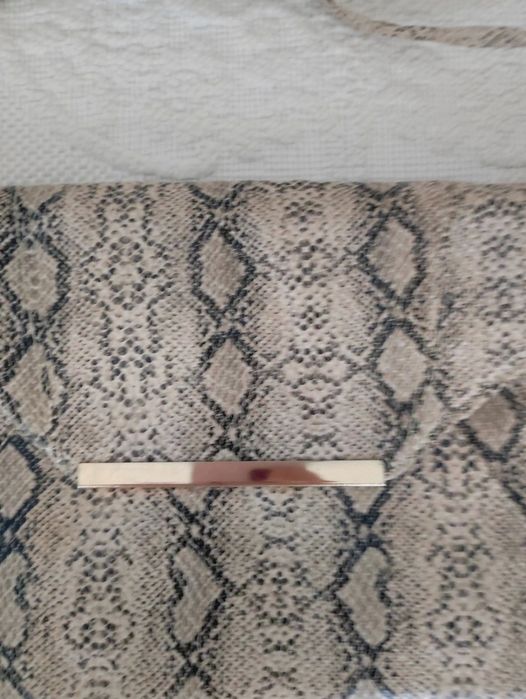 Carteira, cluch com padrão