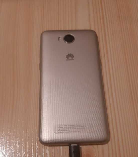 Telemóvel - Huawei Y6 2017