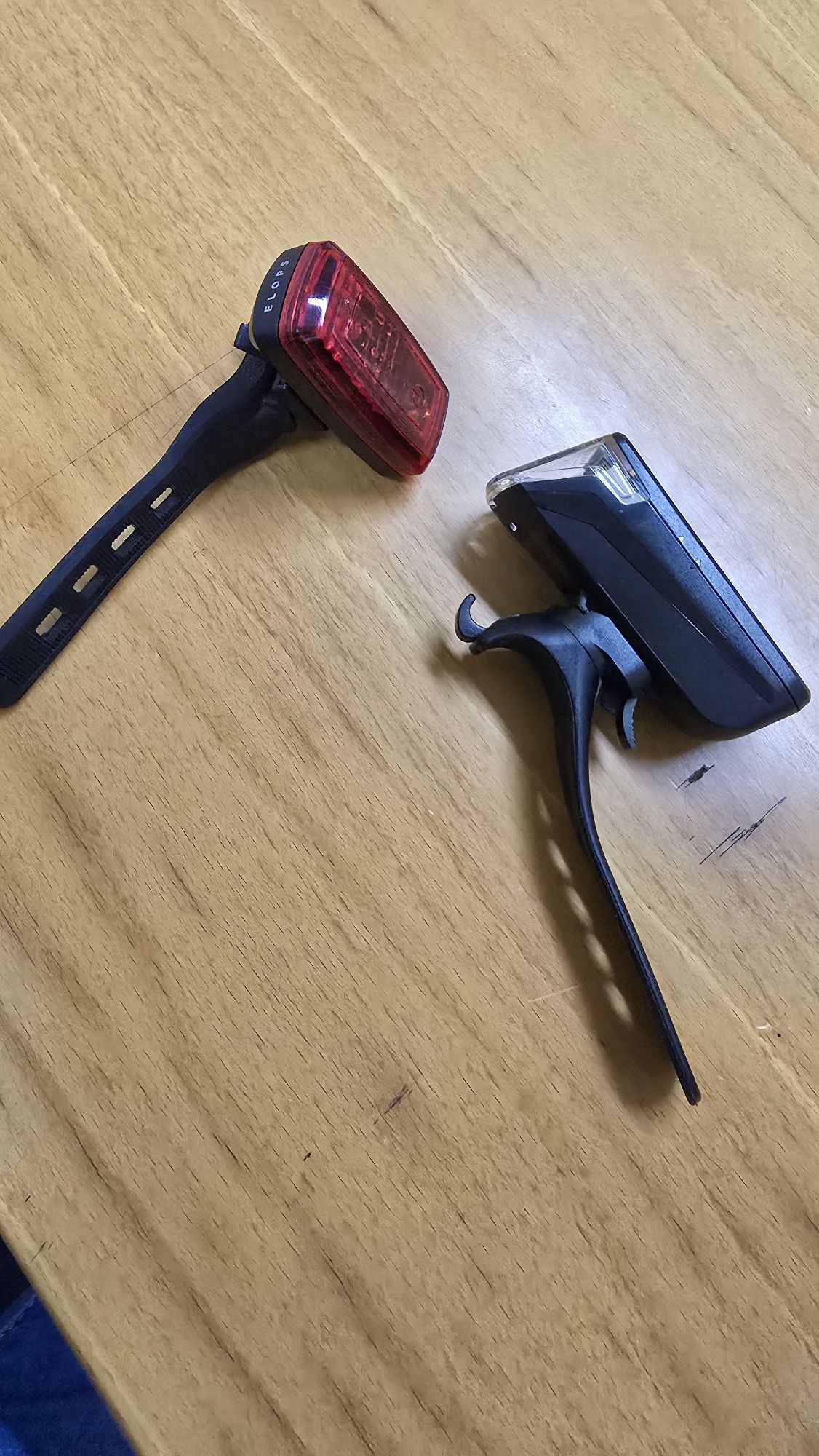 Vendo luzes para bicicleta/aloquete