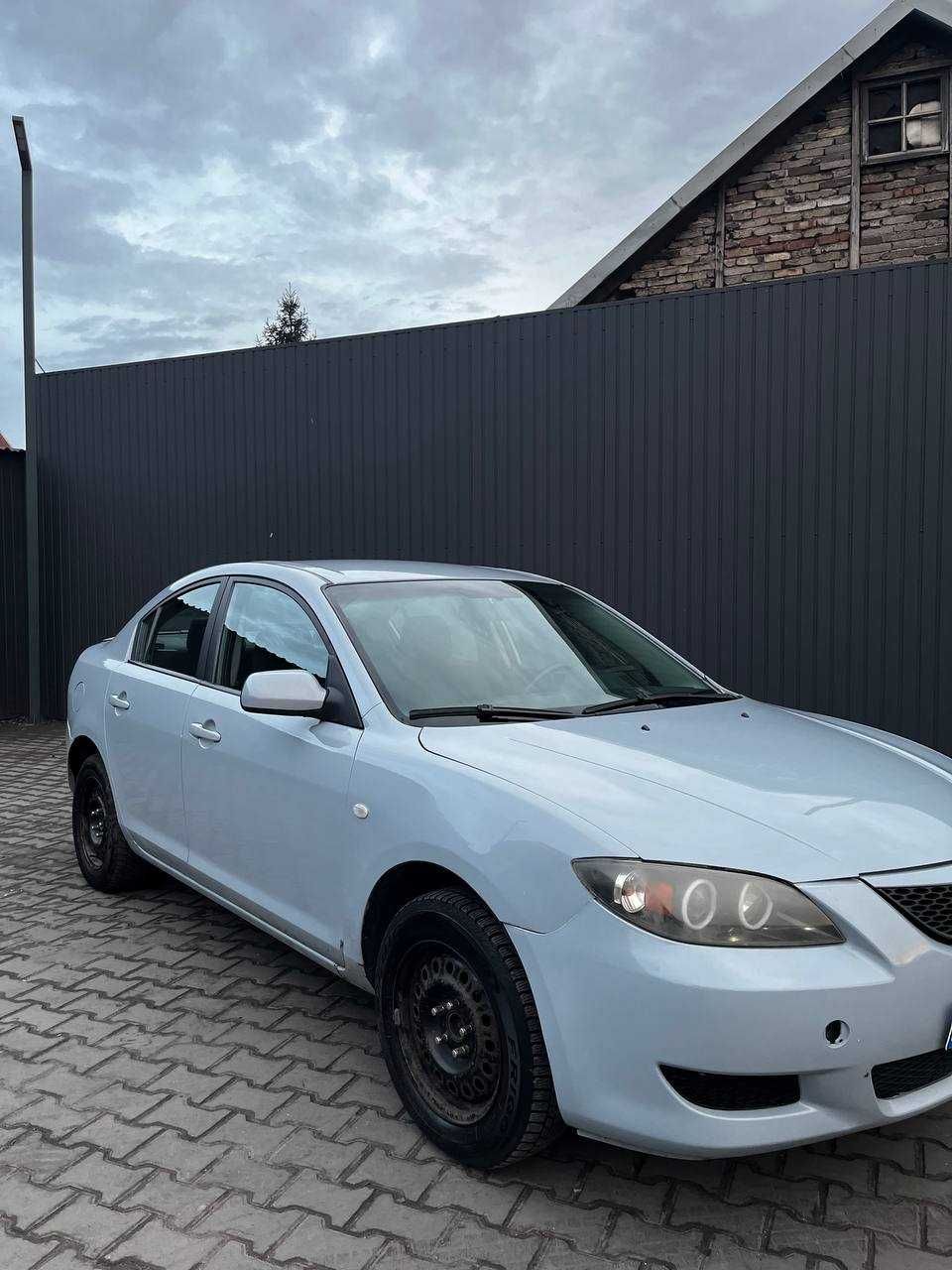MAZDA 3 2003г 3800$