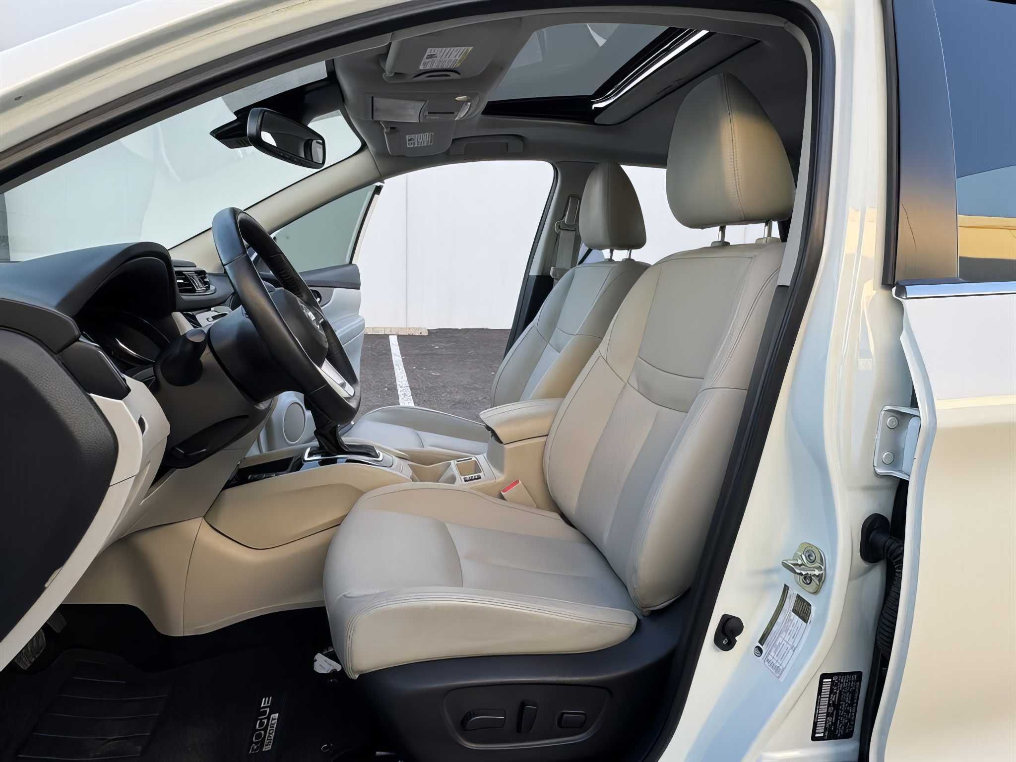 2022 Nissan Rogue Sport SL