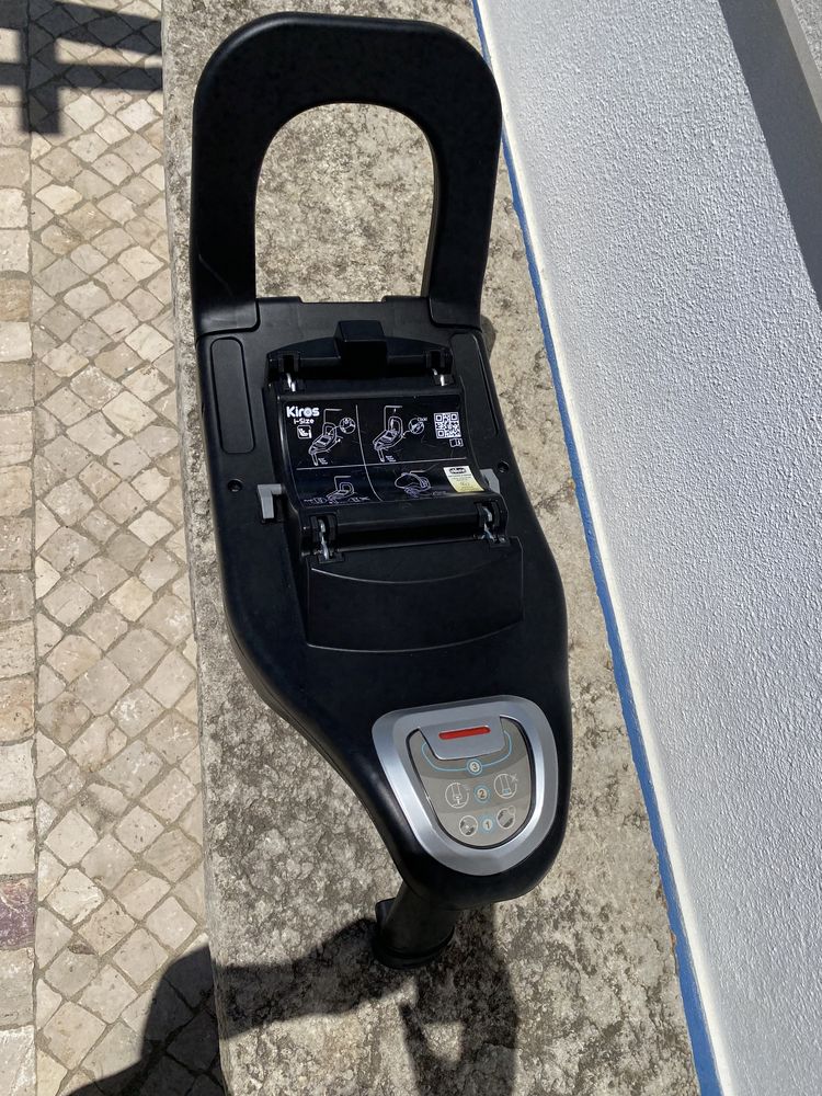 Isofix. BASE I-SIZE KIROS