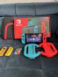 Konsola Nintendo Switch V2 + etui i dodatki