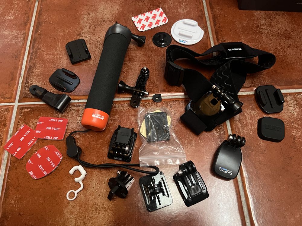 GoPro Hero 8 com acessórios