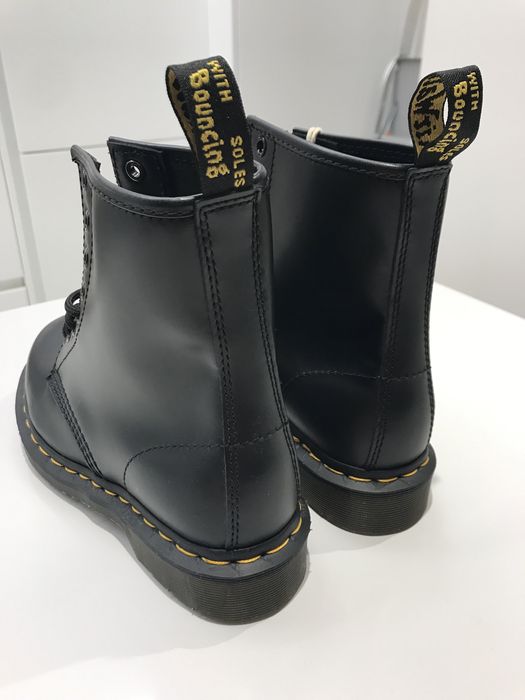 Botas de Senhora Dr. Martens n37 - Novas com Etiqueta.