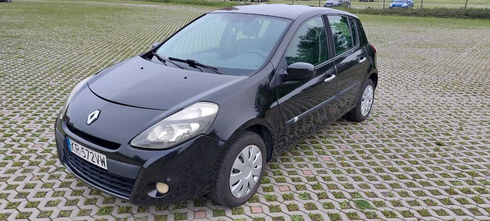 Renault Clio III 1.2 TCE HAK rocznik 2010