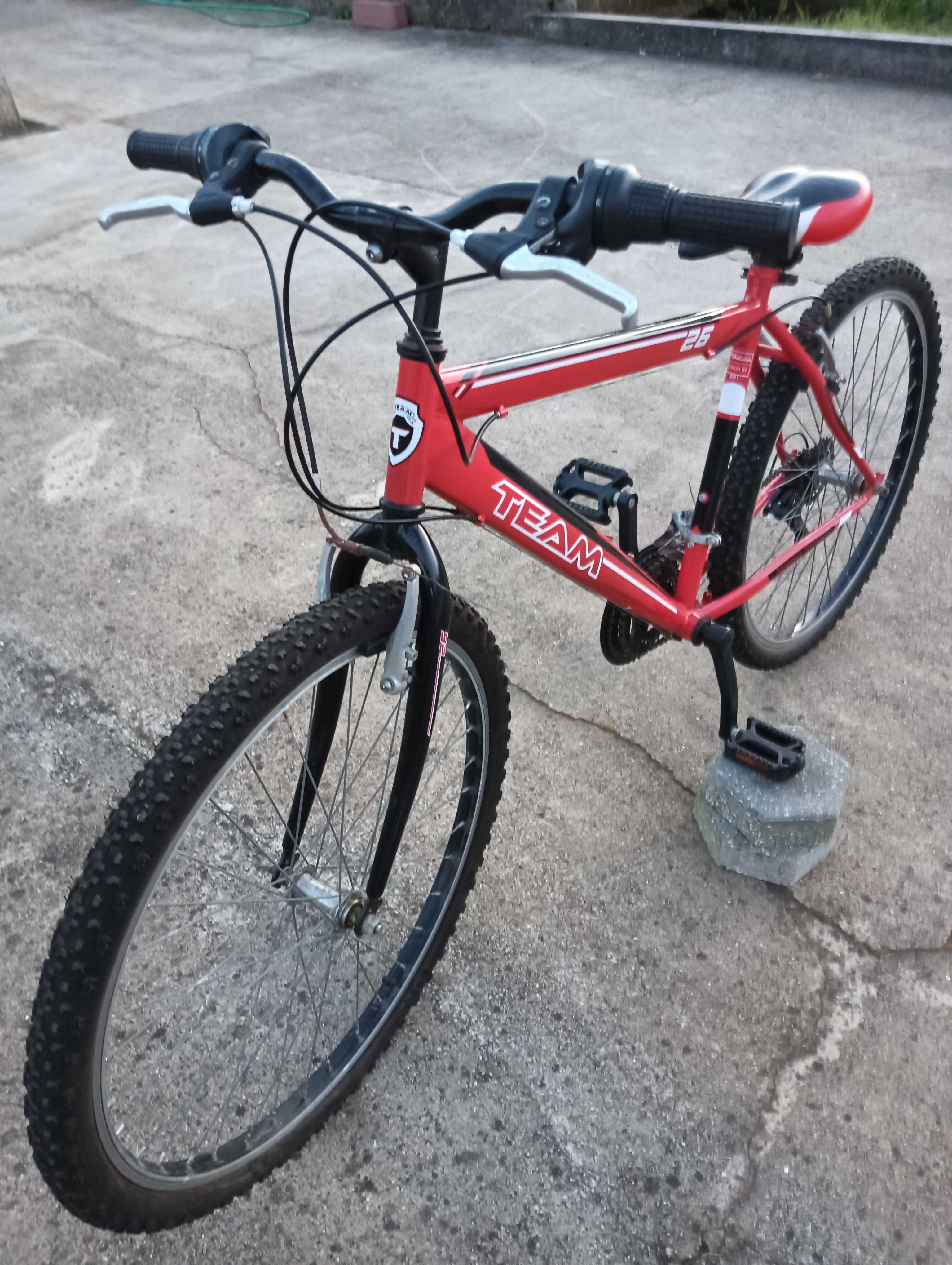 Bicicleta Nova Roda 26