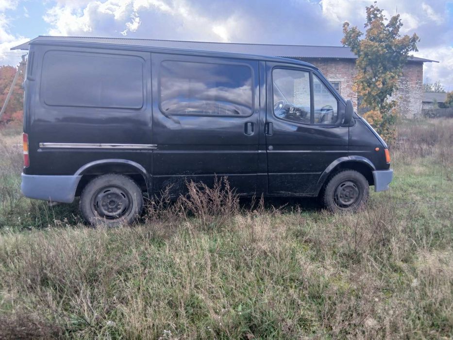 Продам форд 1999 року