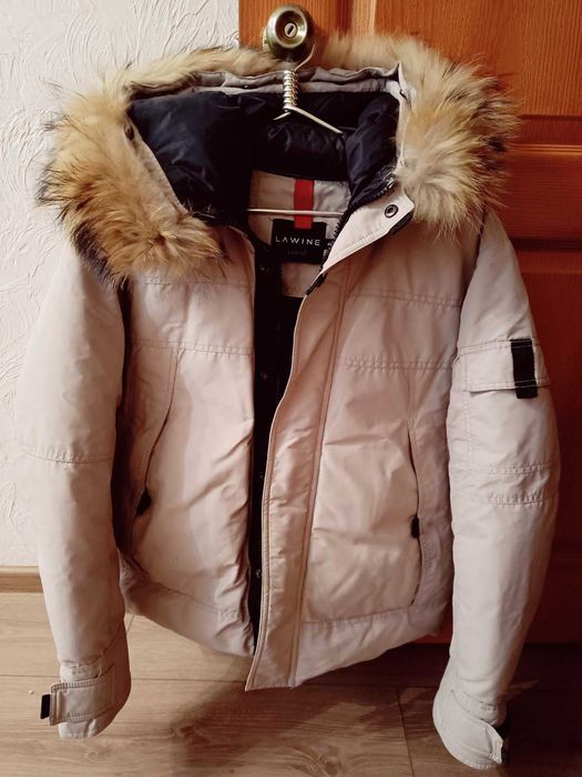 Мужская куртка размер L