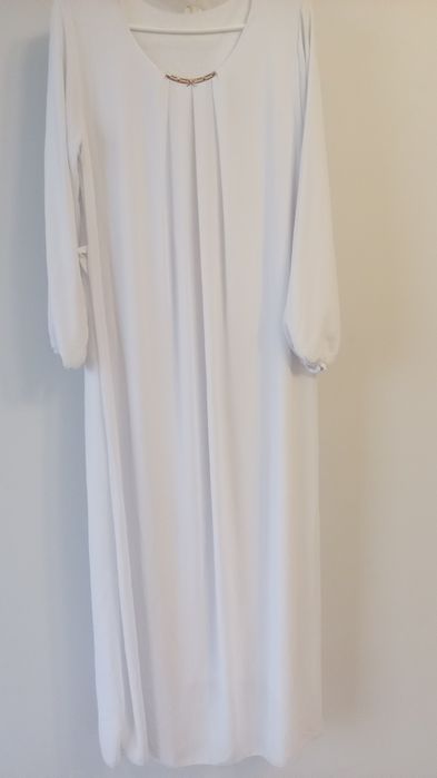 Biała prosta sukienka ślubna 40/42