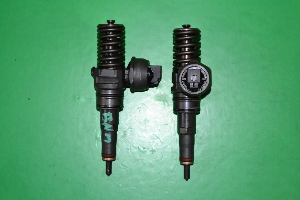 Форсунка Seat Alhambra Ibiza Leon Toledo Cordoba 1.9 tdi 038130073AR