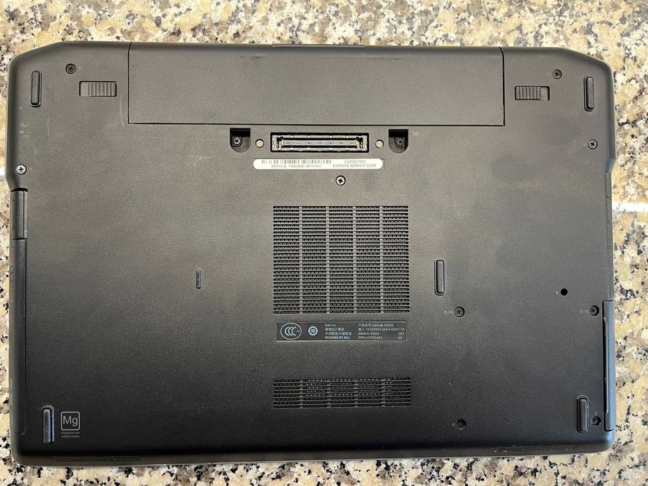 Portatil DELL Latitude E6420 | i5 | 4GB RAM | Win 10 | Bateria Nova