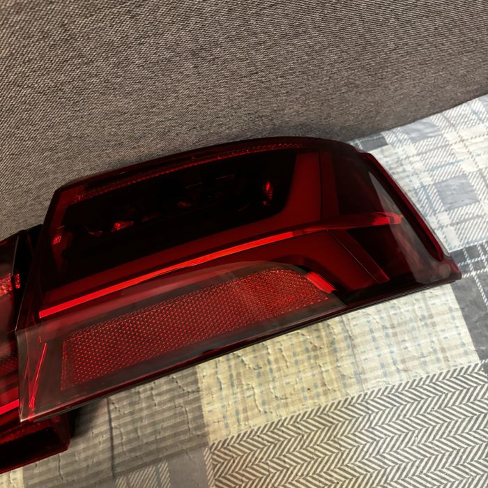 Ліхтарі Audi A6 C7 2014- matrix динамічні Європа жовті повороти фонари