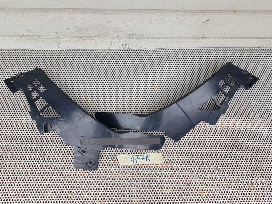 Mercedes W118 CLA Ślizg zderzaka Lewy i Prawy Przód