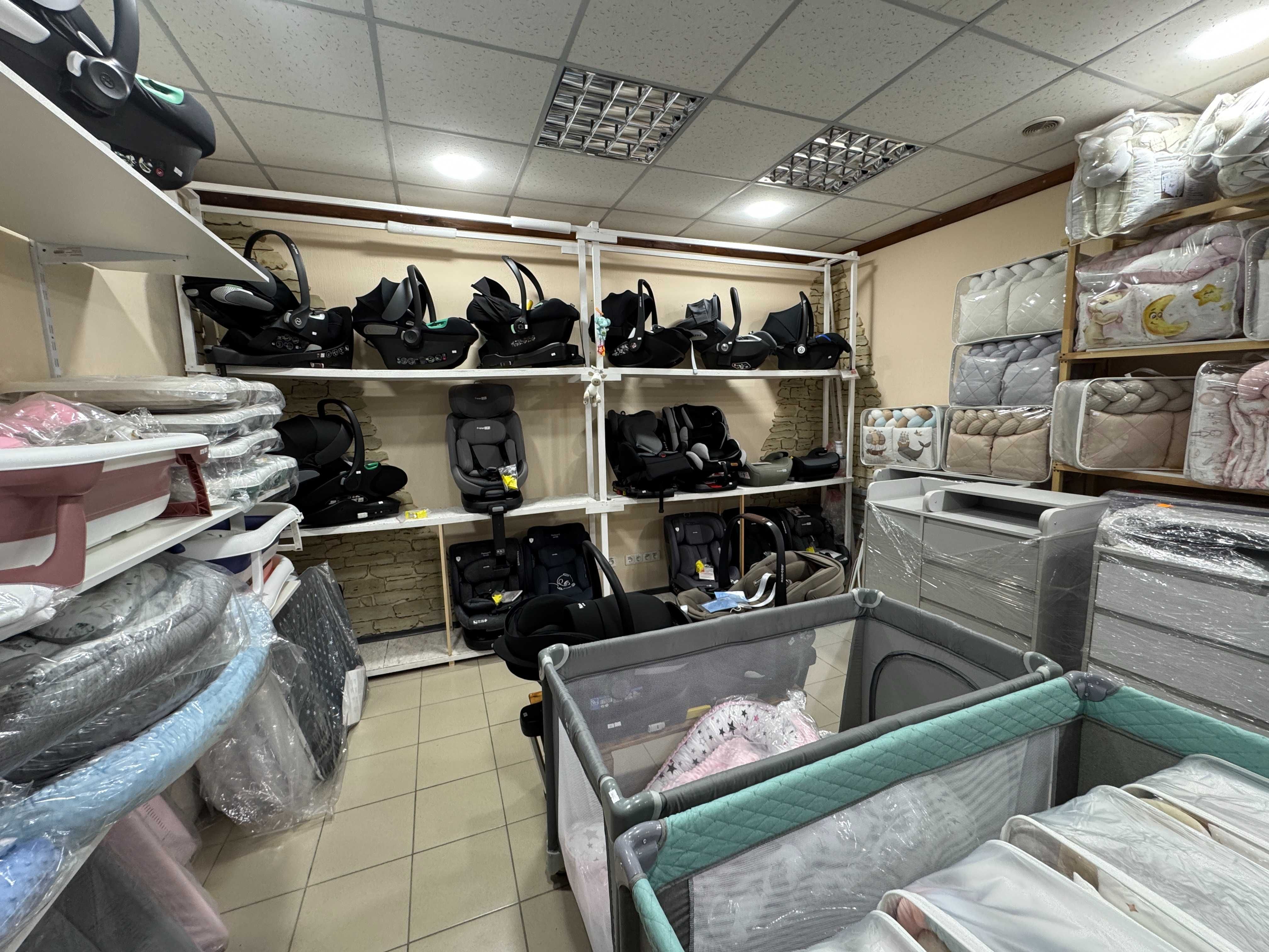 Продаж фасадного приміщення по бул. Шевченка, район 700-річчя