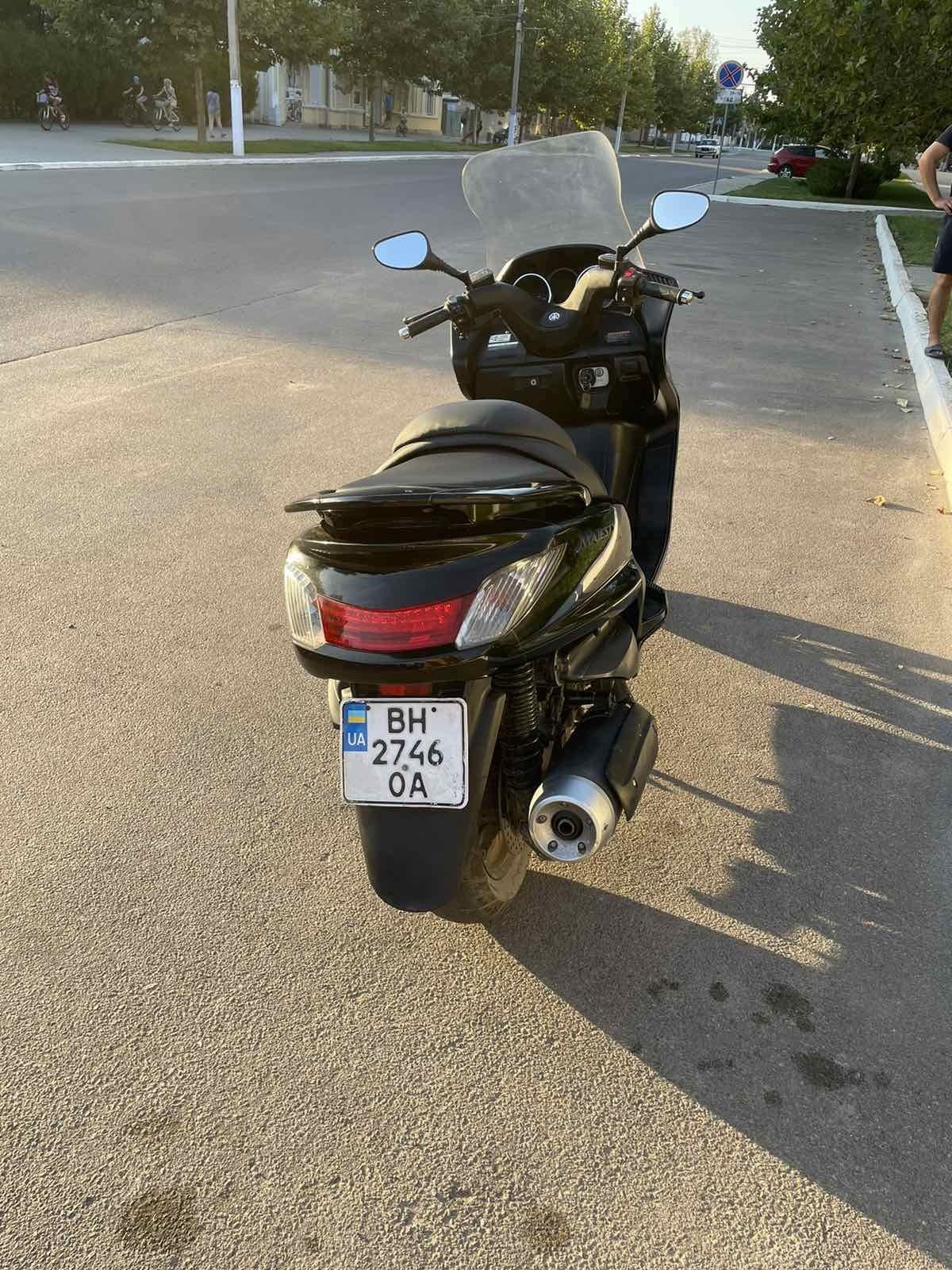 Ямаха Маджести 250