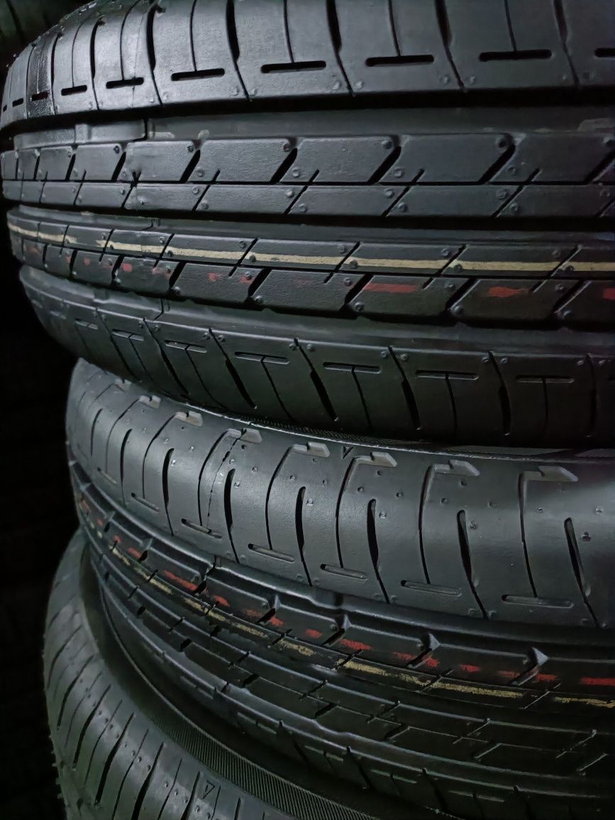 Pneus 165/65/14 novos