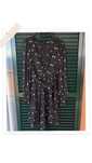 Vestido preto e branco