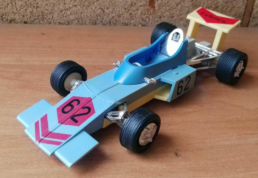 игрушка автомобиль машина модель