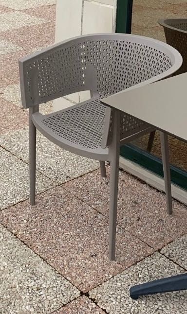 Cadeiras Exterior Oxy Esplanada com/sem braco antracite turtledove