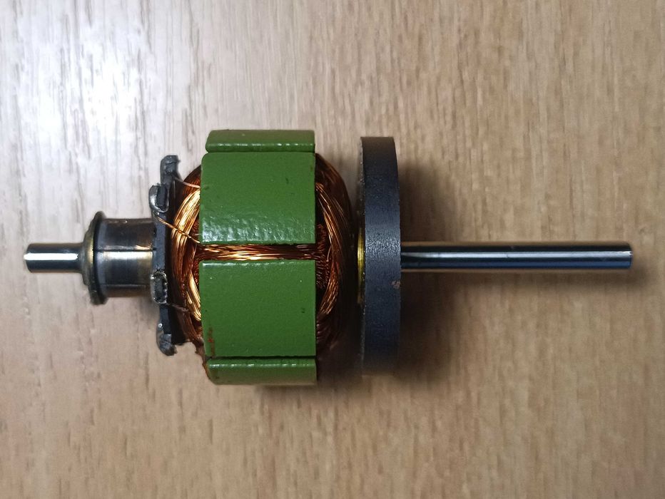 Электромотор EM1446 для TEAC X-7, X-7R, X-10, X-10R под ремонт