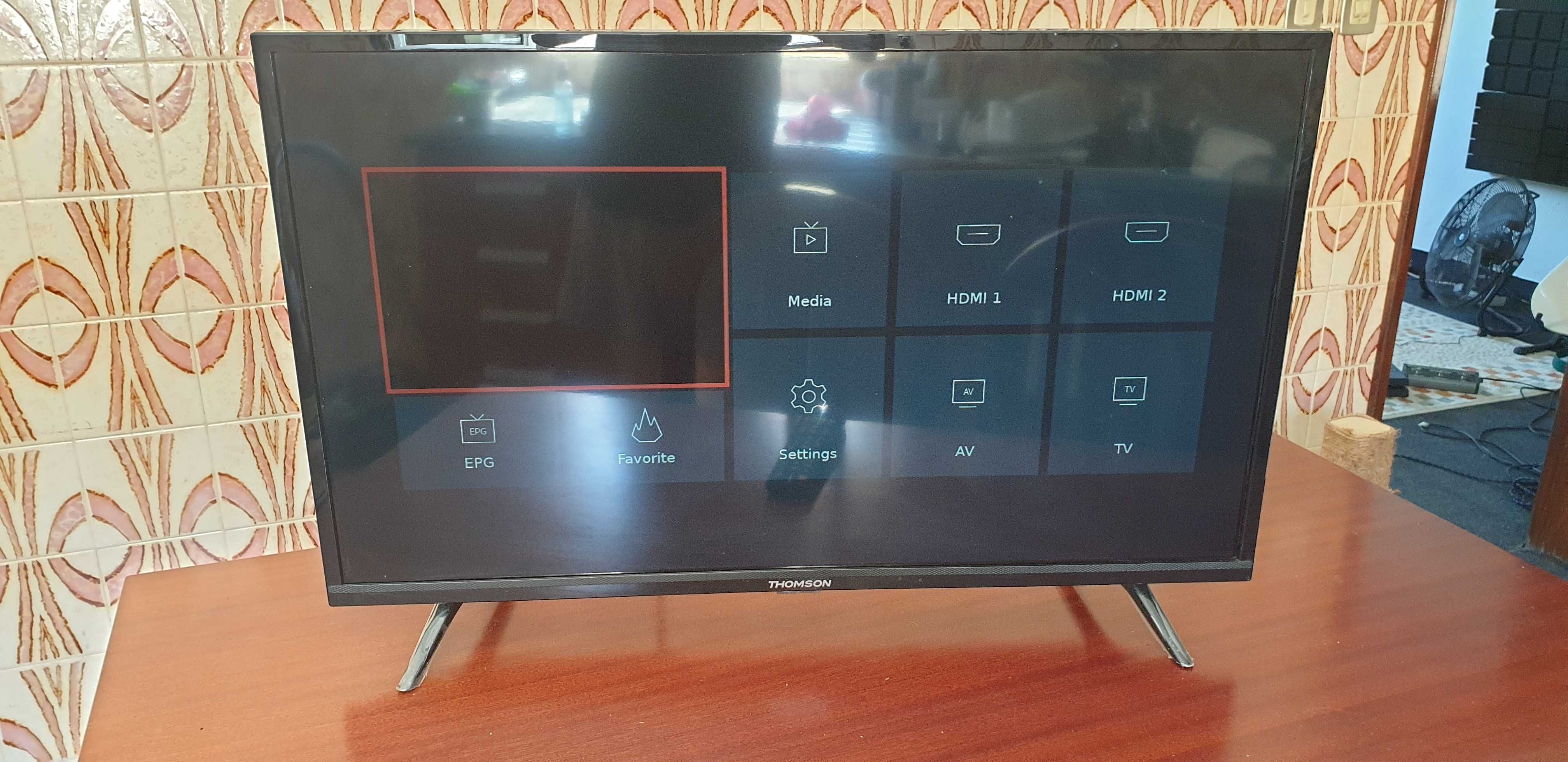 TV Televisão Led 32" Thomson HD